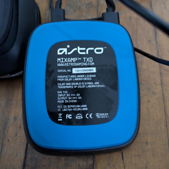 Astro A50 Wireless Gen 1 Gaming Headset with Mix amp - Picture 3 of 7
